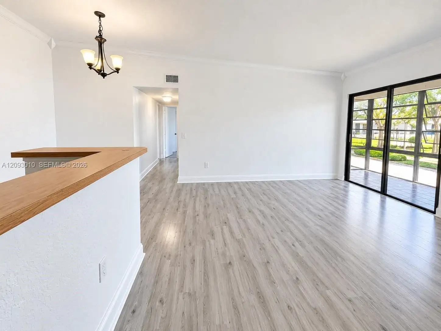 9731 Hammocks Blvd # 204B, Miami FL 33196 photo 2