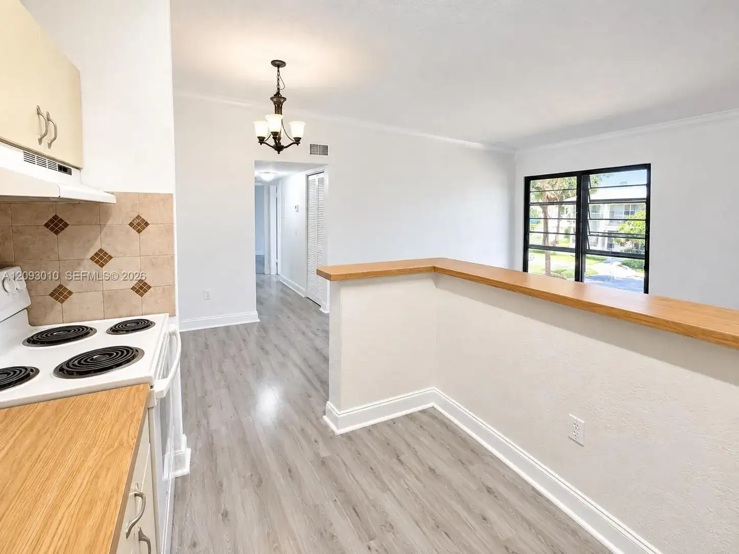 9731 Hammocks Blvd # 204B, Miami FL 33196 photo 4