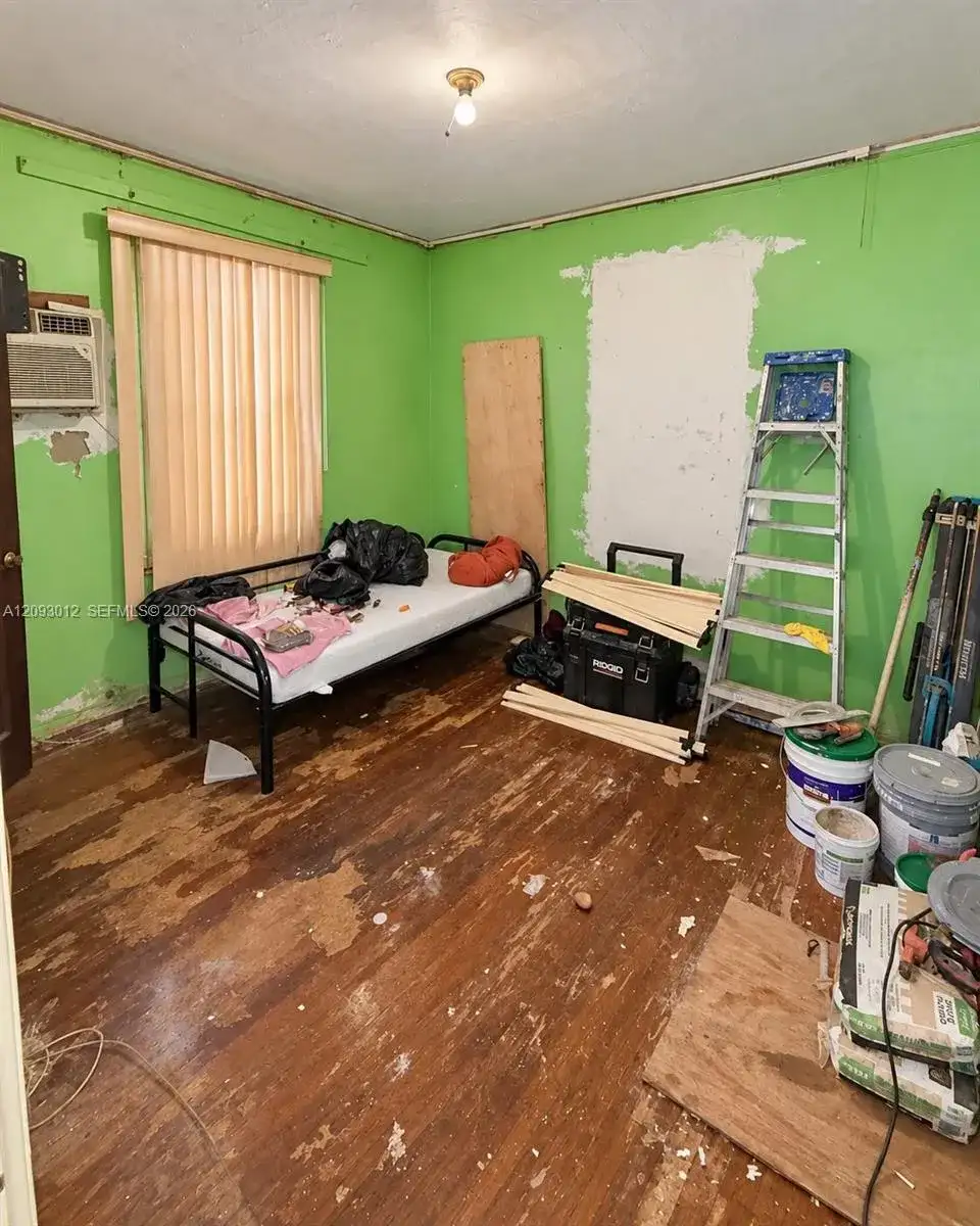 5830 NW 5th Ave, Miami FL 33127 photo 4