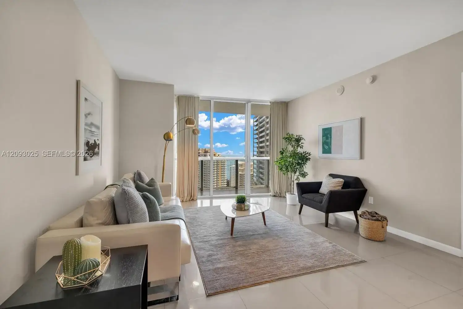 485 Brickell Ave # 3201, Miami FL 33131 photo 4