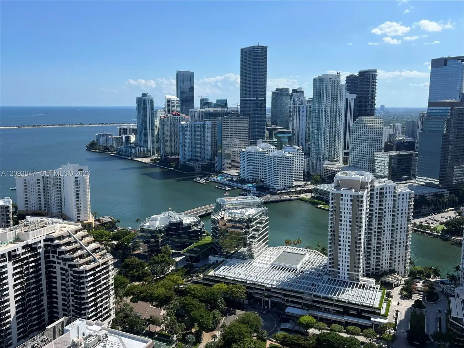 848 Brickell Key Dr # 4505, Miami FL 33131 photo 5