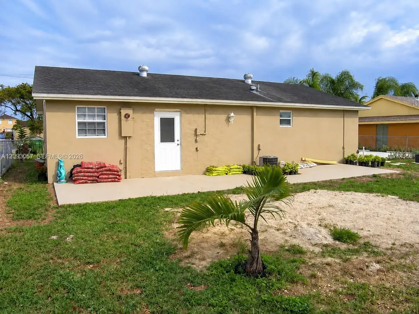 34 SW 17th Ave, Homestead FL 33030 photo 2