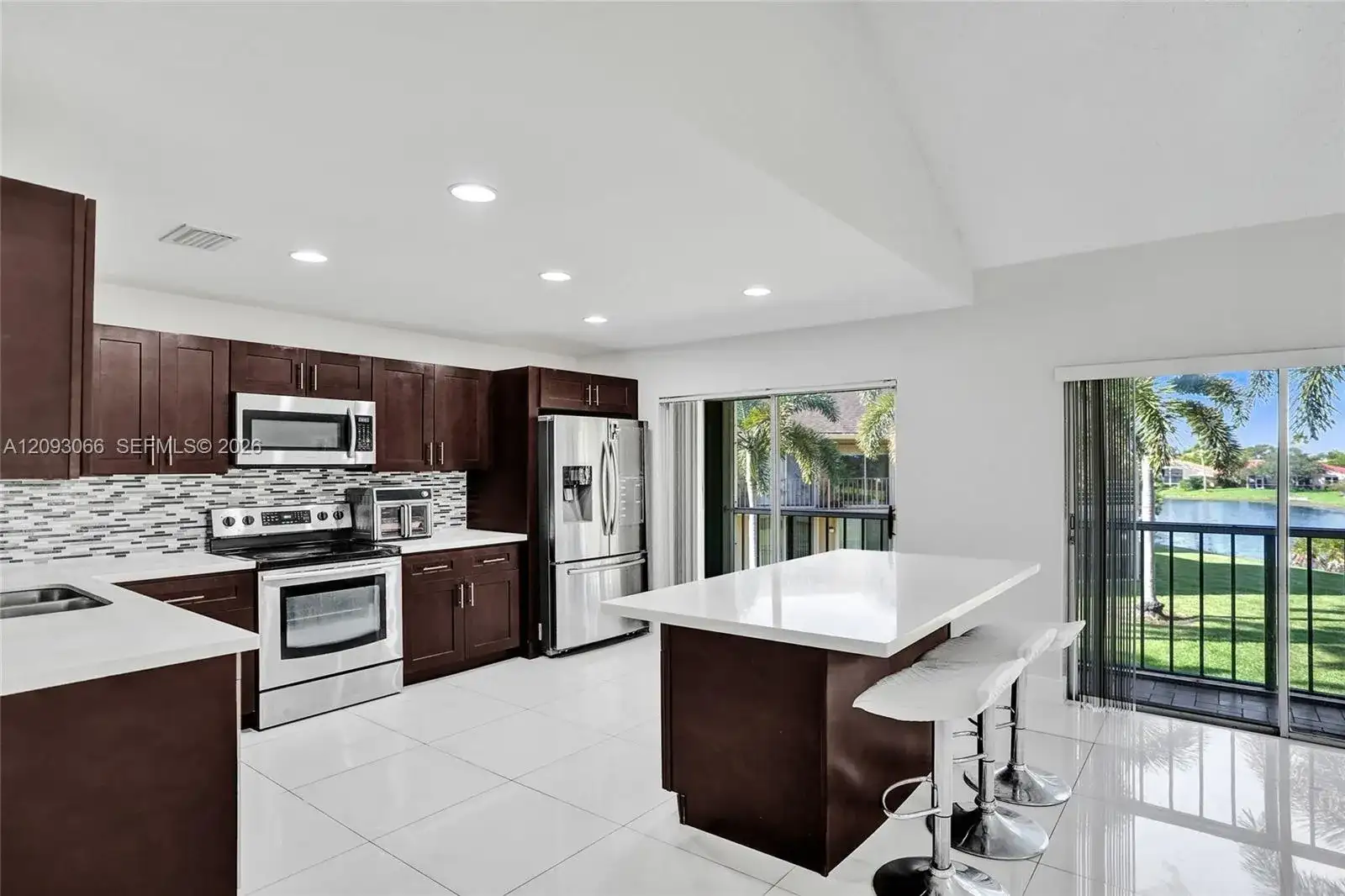 7581 NW 86th Ter # 201, Tamarac FL 33321 photo 5
