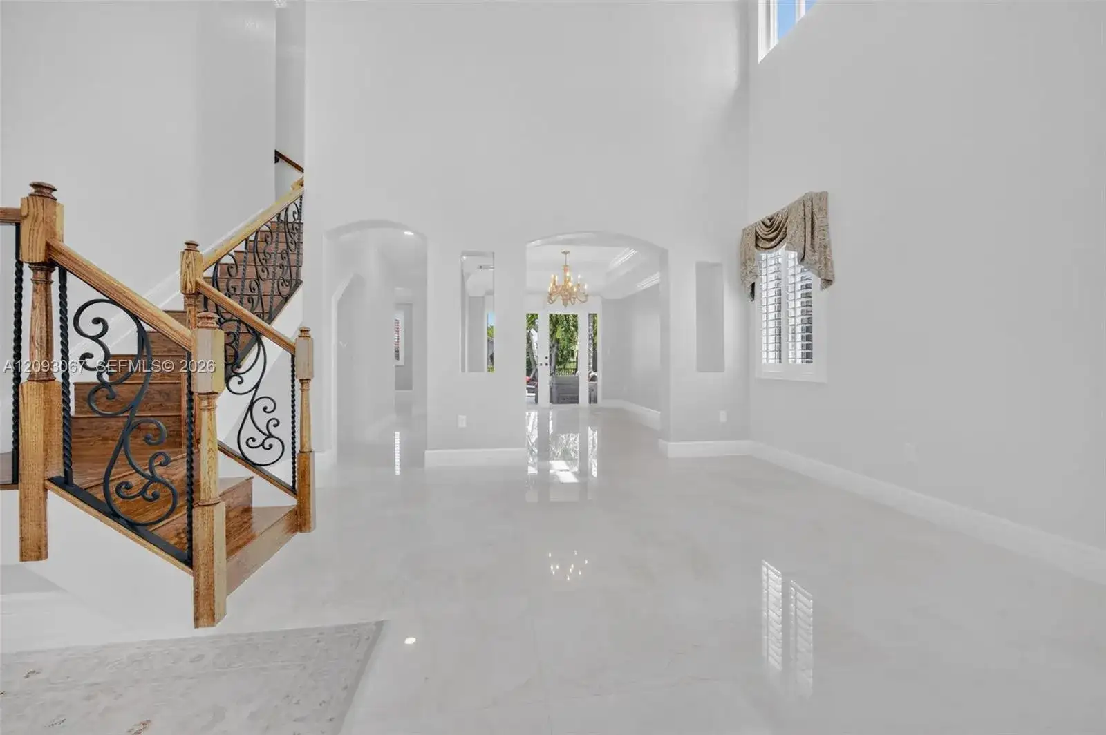 21043 SW 92nd Pl, Cutler Bay FL 33189 photo 4