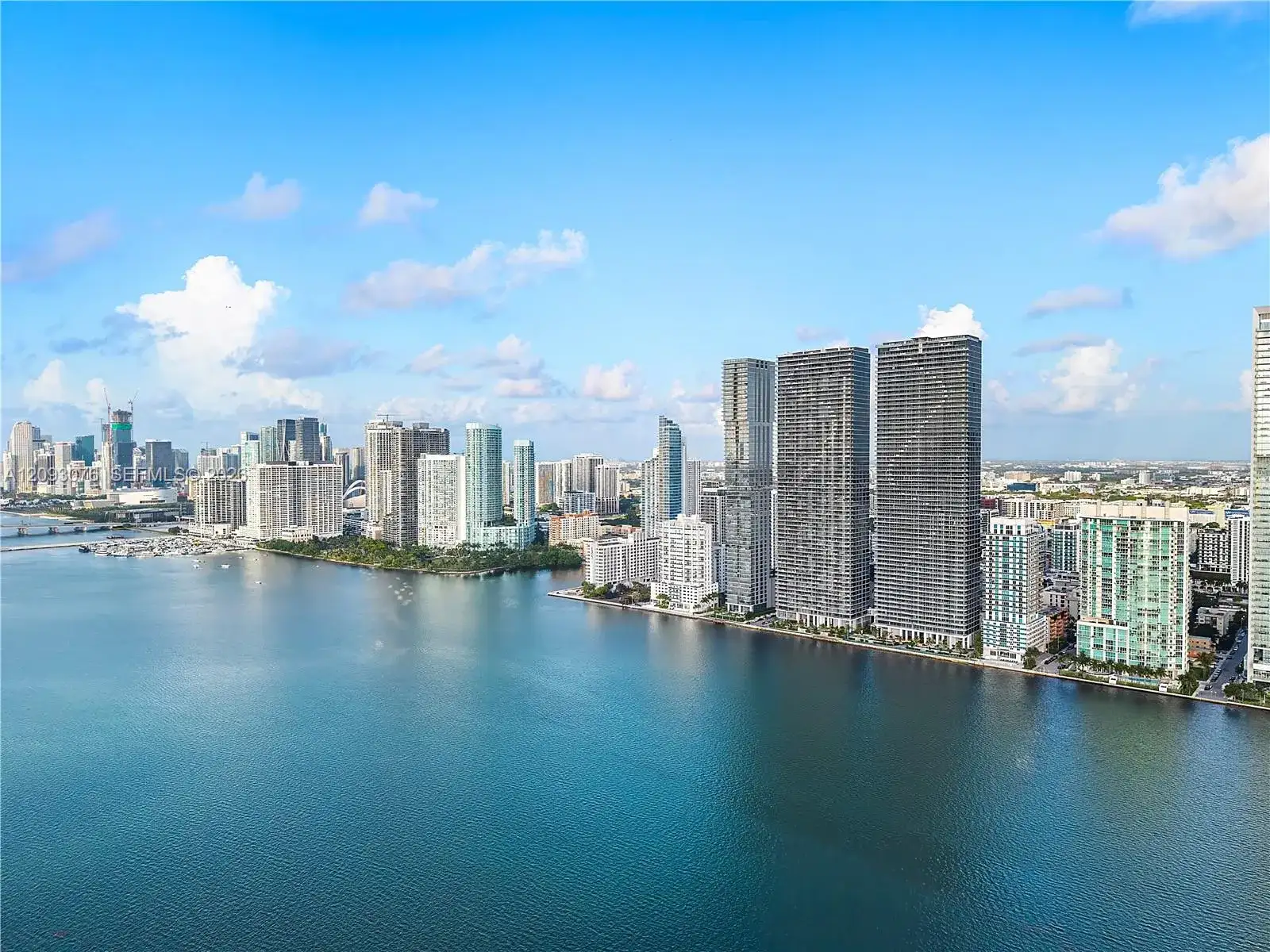 700 NE 24th St # 2201, Miami FL 33137 photo 3