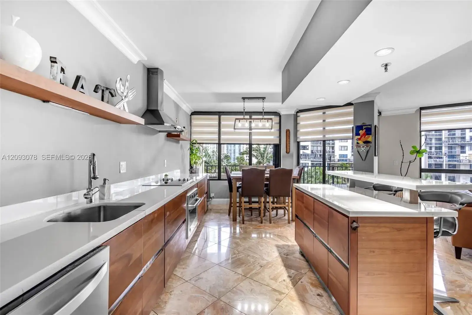 520 Brickell Key Dr # A700, Miami FL 33131