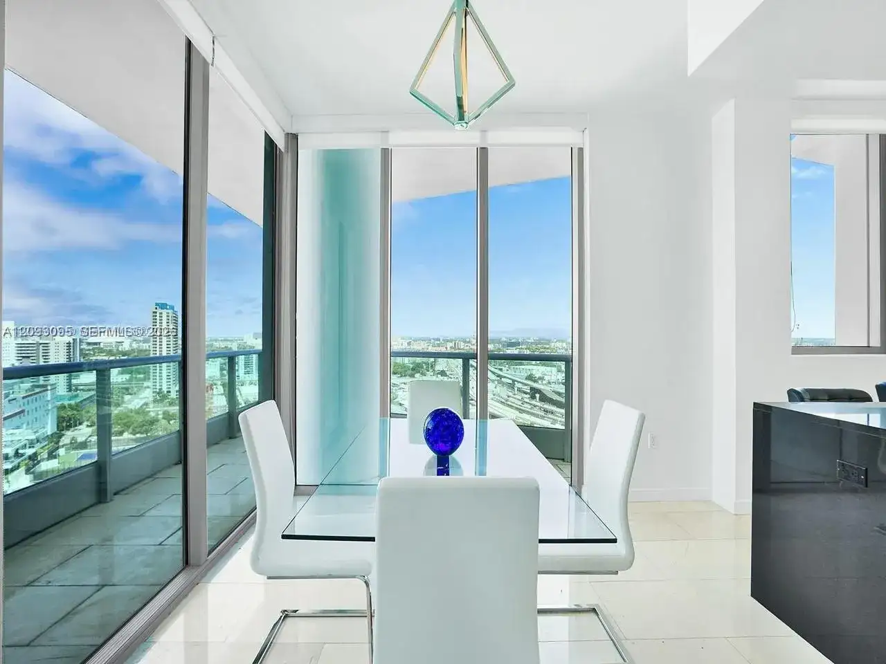 900 Biscayne Blvd # 2412, Miami FL 33132 photo 5