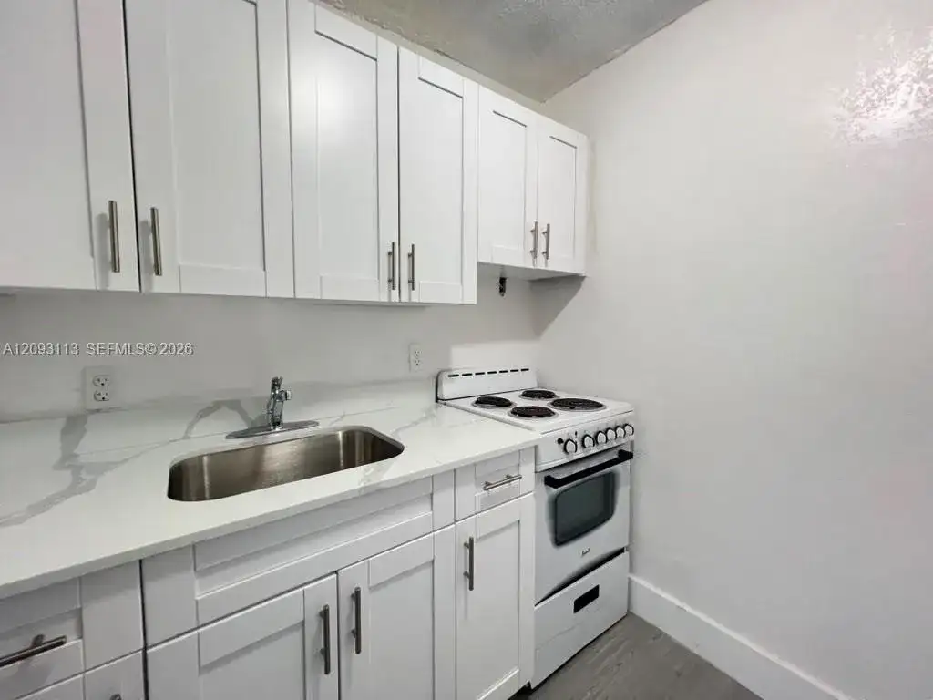 5200 NW 26th Ave # 16, Miami FL 33142 photo 3
