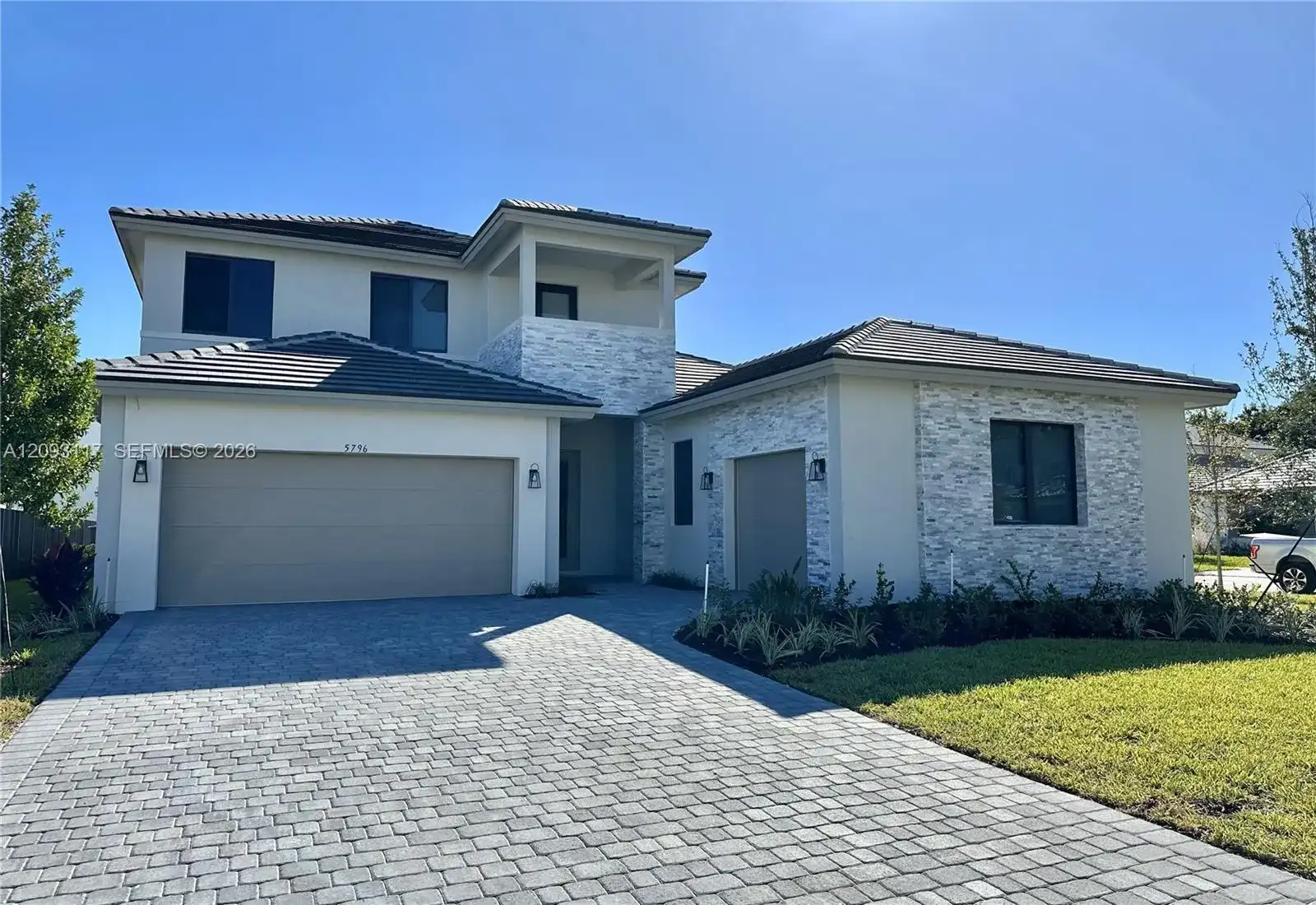 5796 SW 104th Ter, Cooper City FL 33328