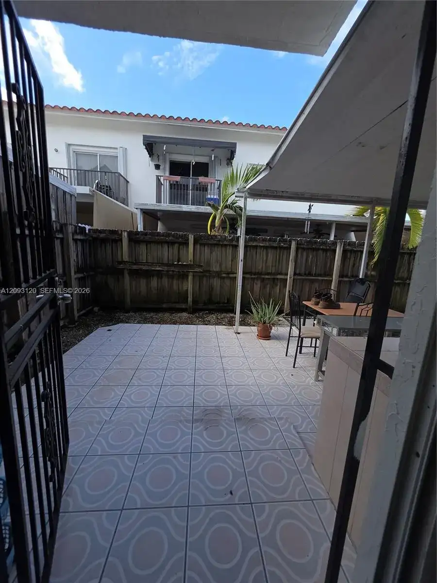 7673 W 29th Ln # 47, Hialeah FL 33018 photo 3