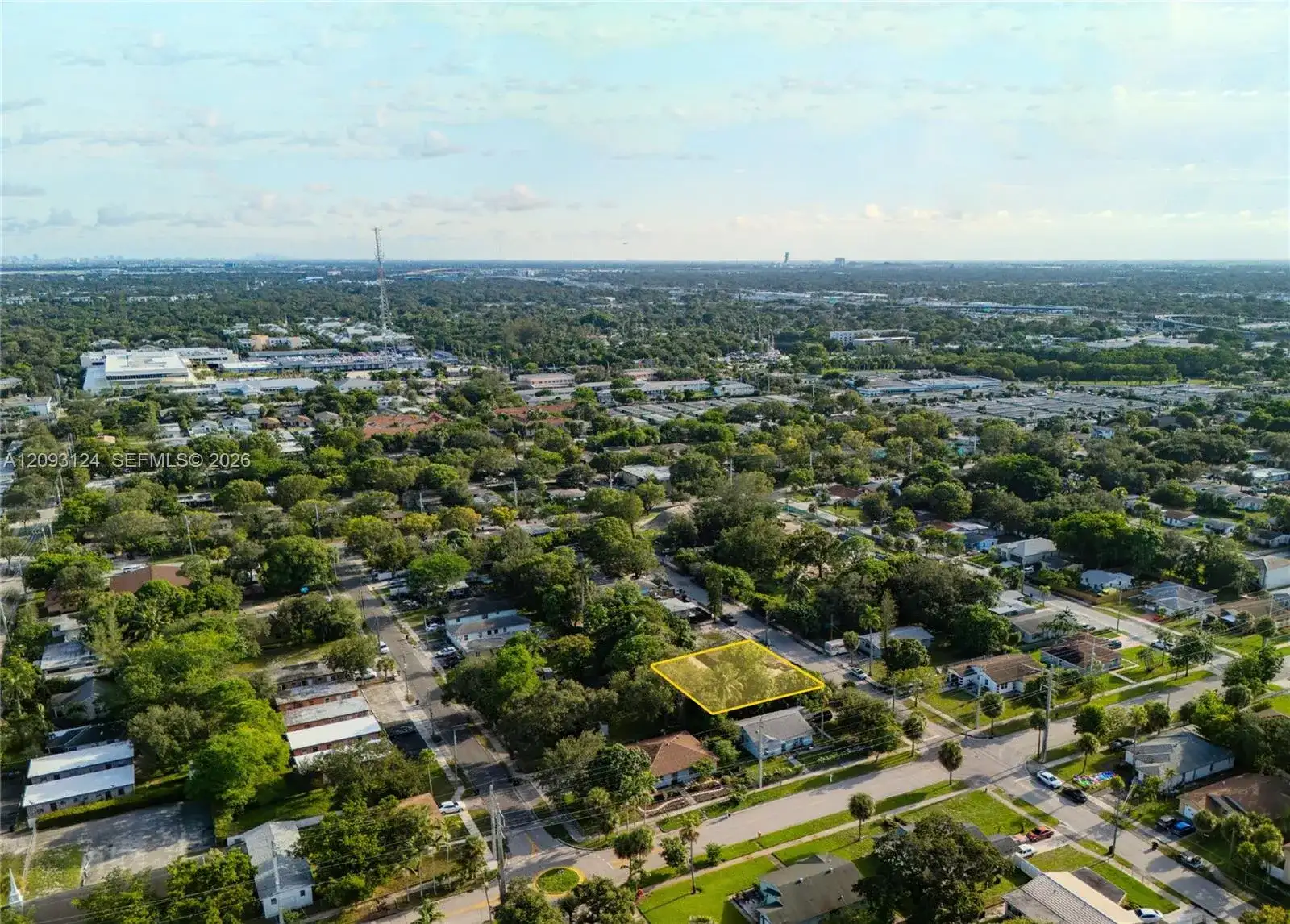 426 NW 14th Ave # 8, Fort Lauderdale FL 33311 photo 4