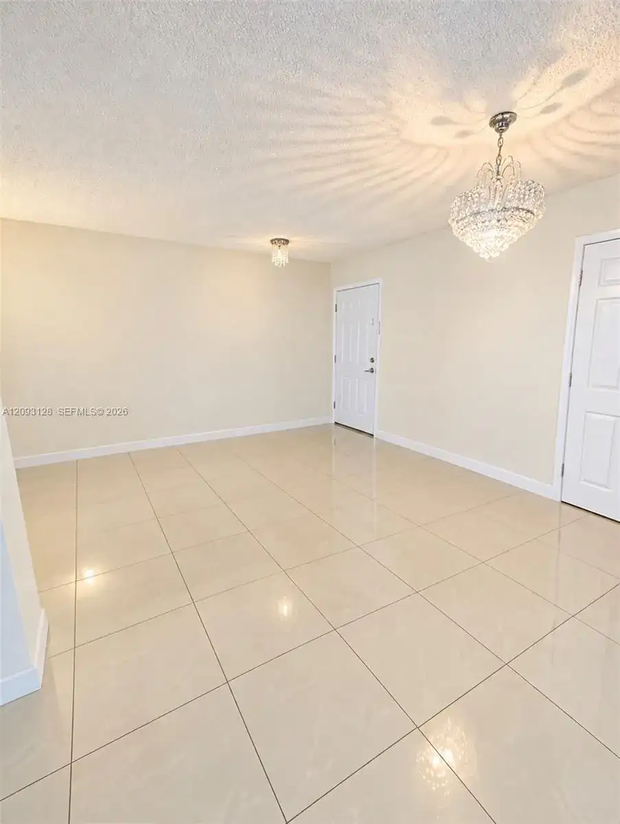 9357 Fontainebleau Blvd # D310, Miami FL 33172 photo 2