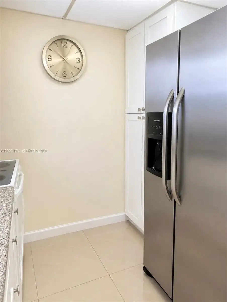 9357 Fontainebleau Blvd # D310, Miami FL 33172 photo 4