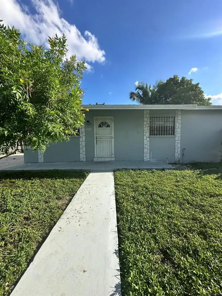 11610 SW 181st St, Miami FL 33157