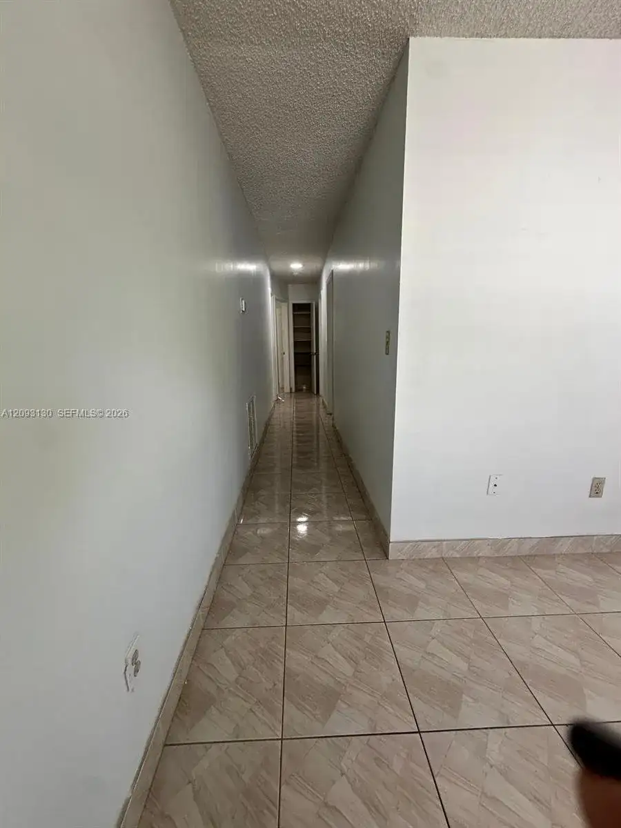 11610 SW 181st St, Miami FL 33157 photo 5