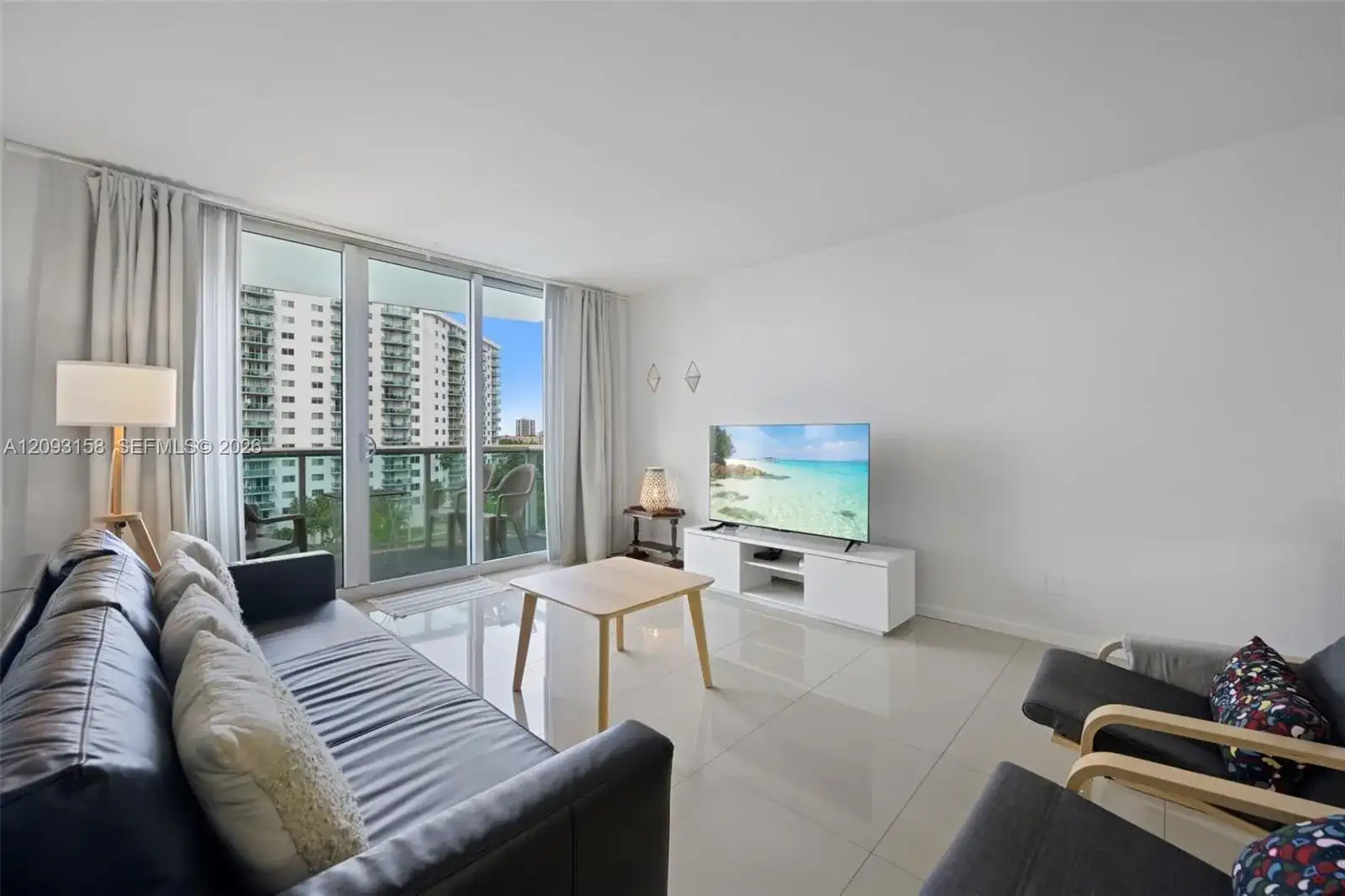 19370 Collins Ave # 708, Sunny Isles Beach FL 33160 photo 4