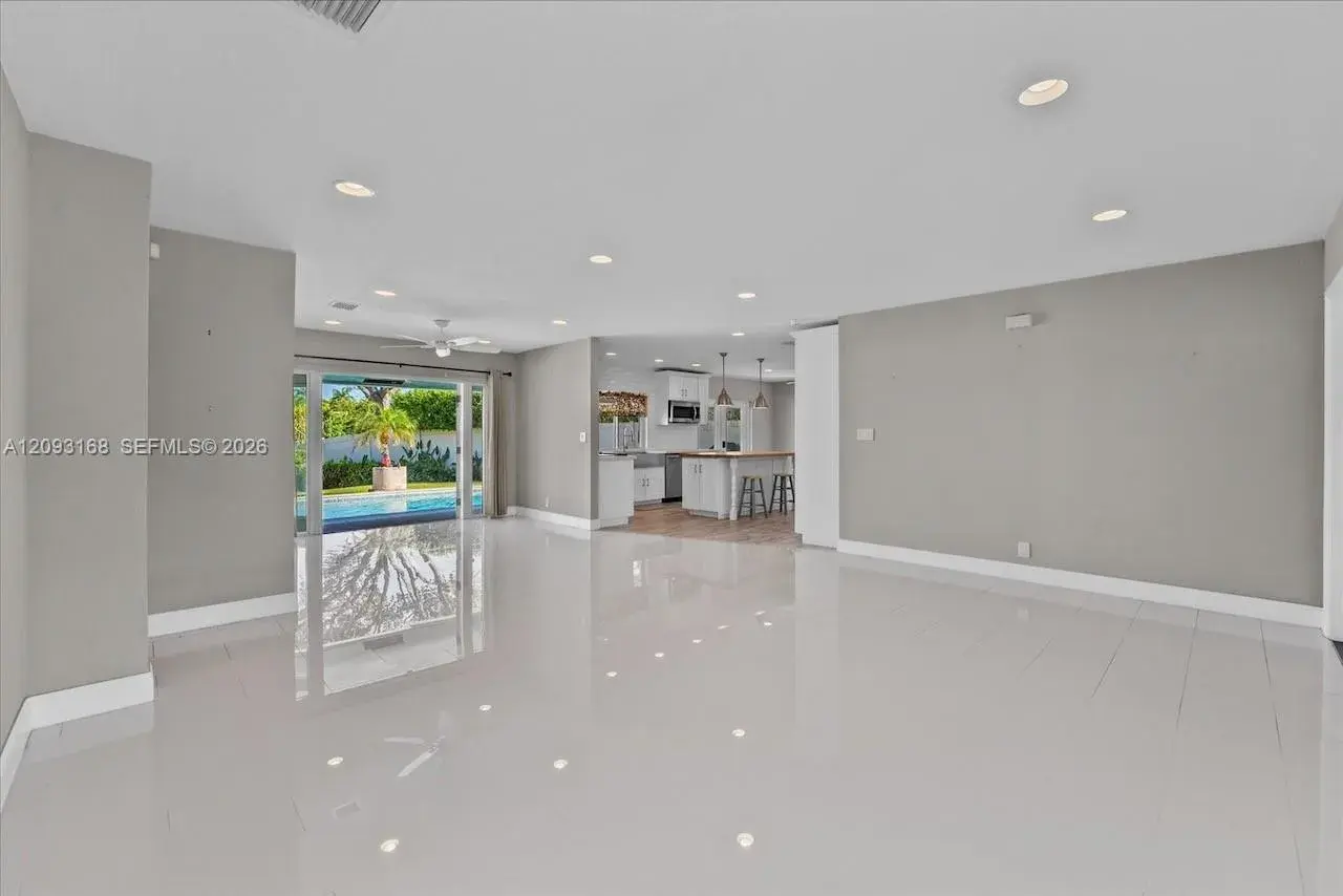 1485 NE 57th St, Fort Lauderdale FL 33334