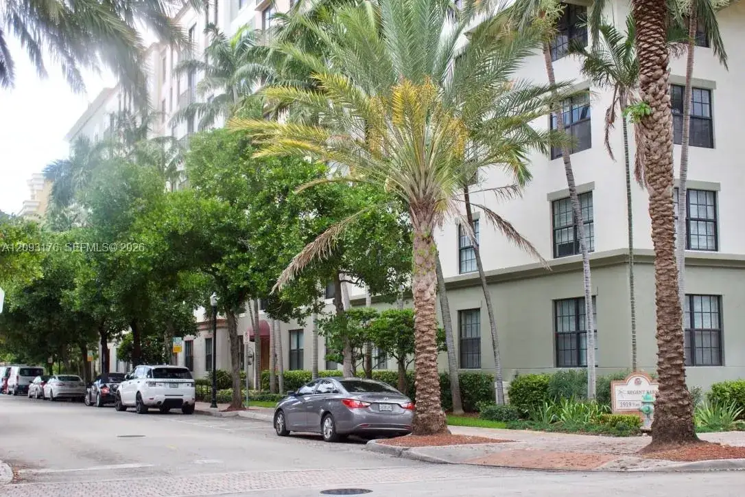 1919 VAN BUREN ST # 801, Hollywood FL 33020
