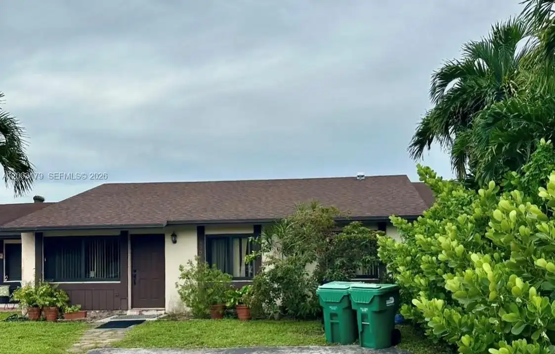 4756 SW 136th Pl, Miami FL 33175
