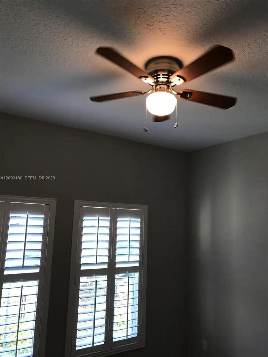 2121 Preston LN, Kissimmee FL 34746 photo 3