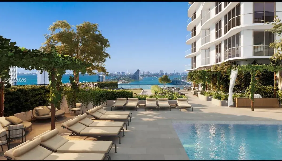 1400 Biscayne Boulevard # 206, Miami FL 33132