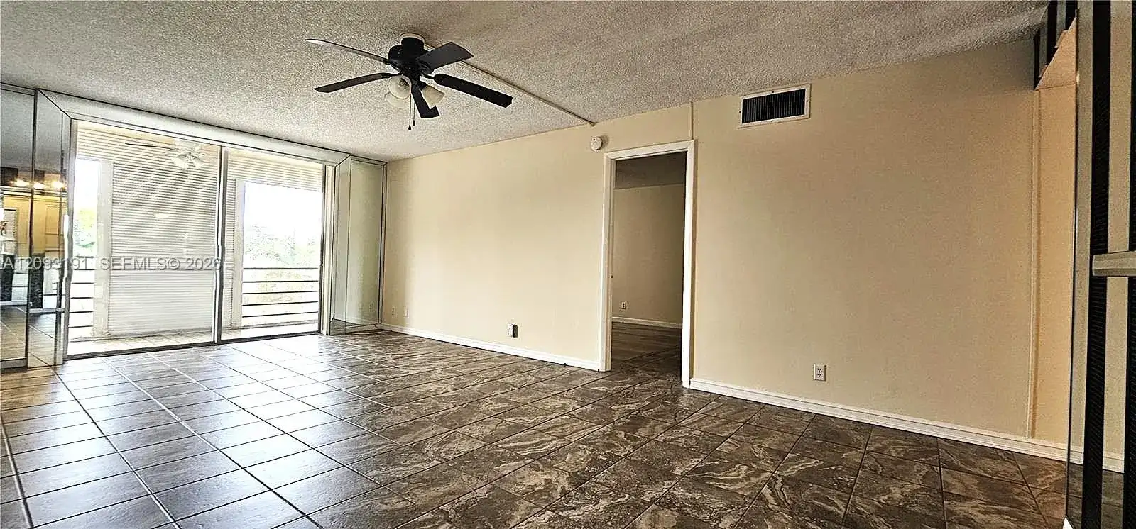 403 NW 68th Ave # 309, Plantation FL 33317 photo 2