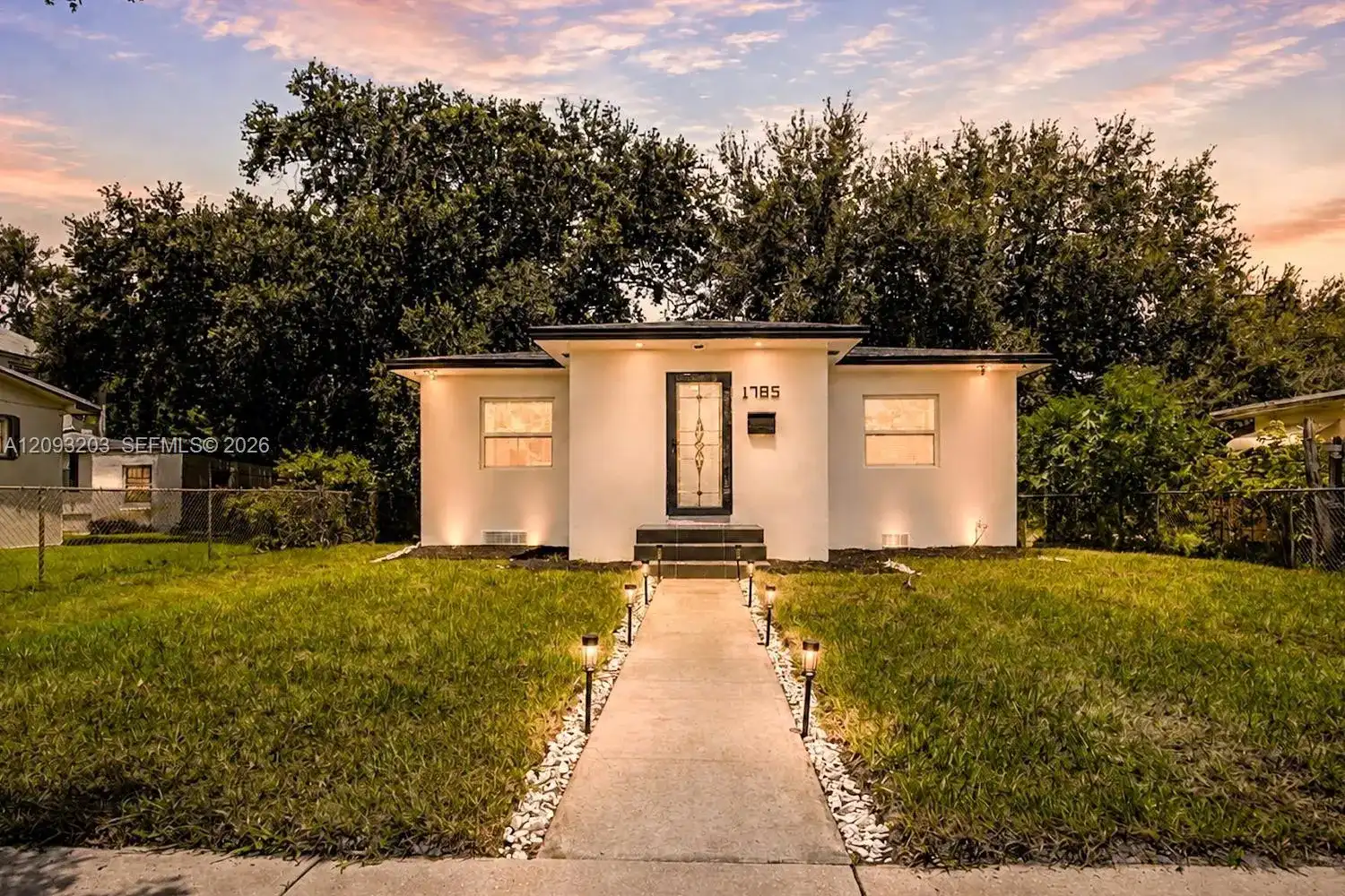 1785 NW 52nd St, Miami FL 33142