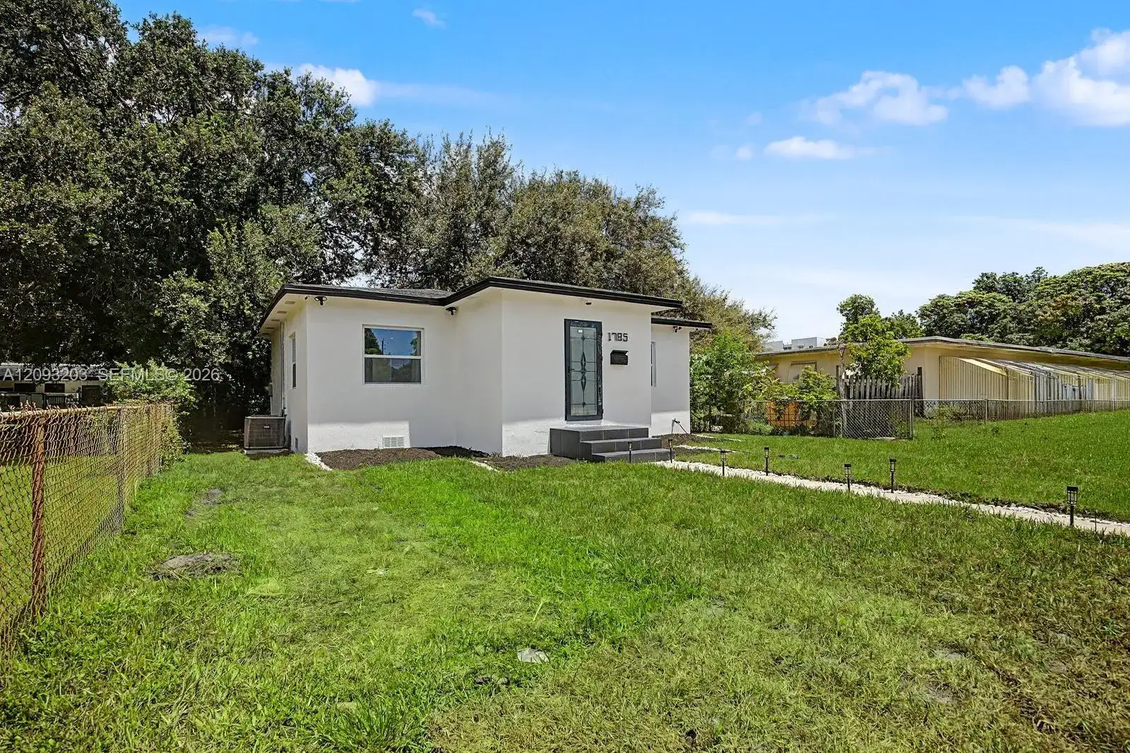 1785 NW 52nd St, Miami FL 33142 photo 3