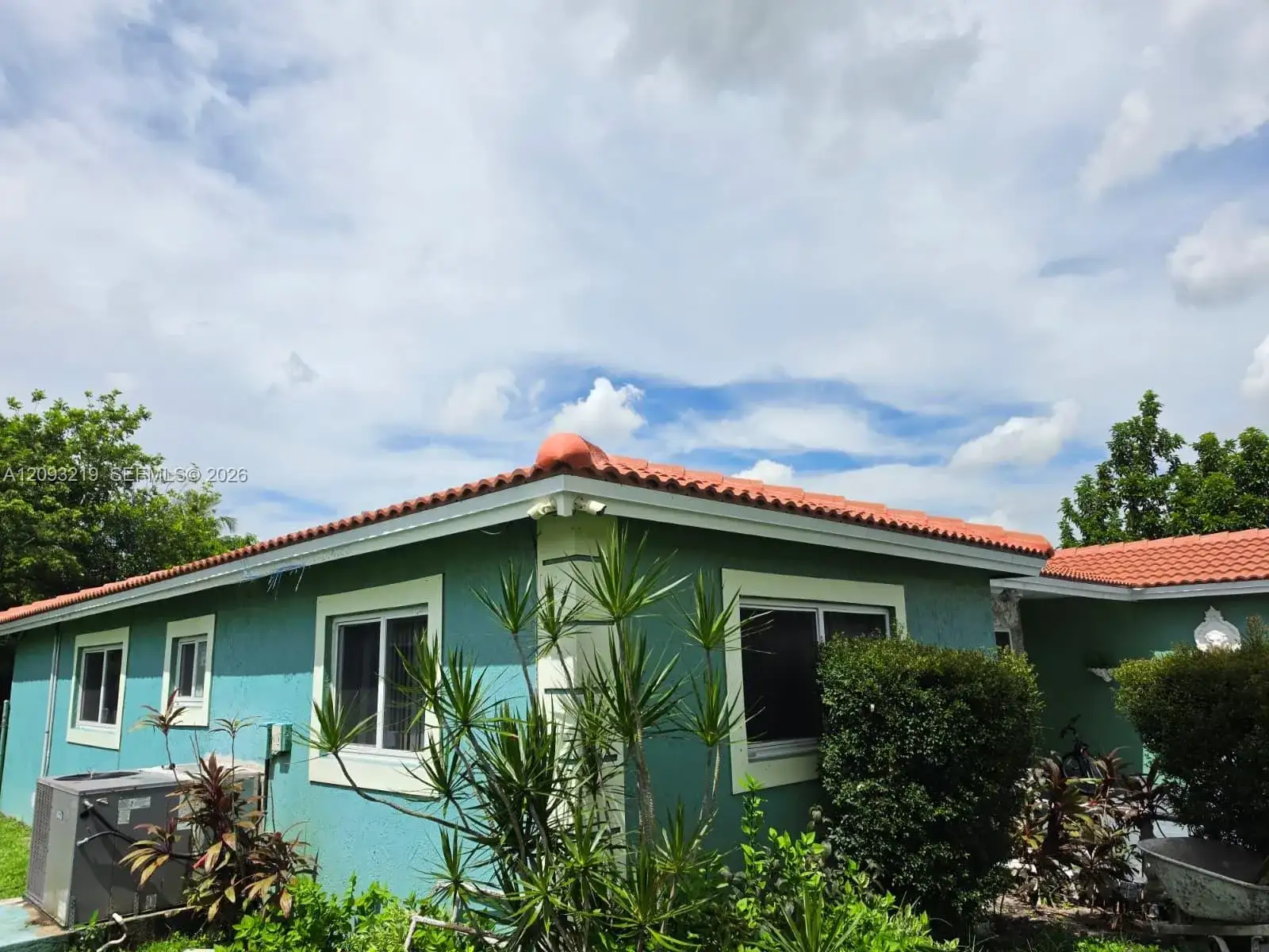 820 SW 49th Ter, Margate FL 33068 photo 4