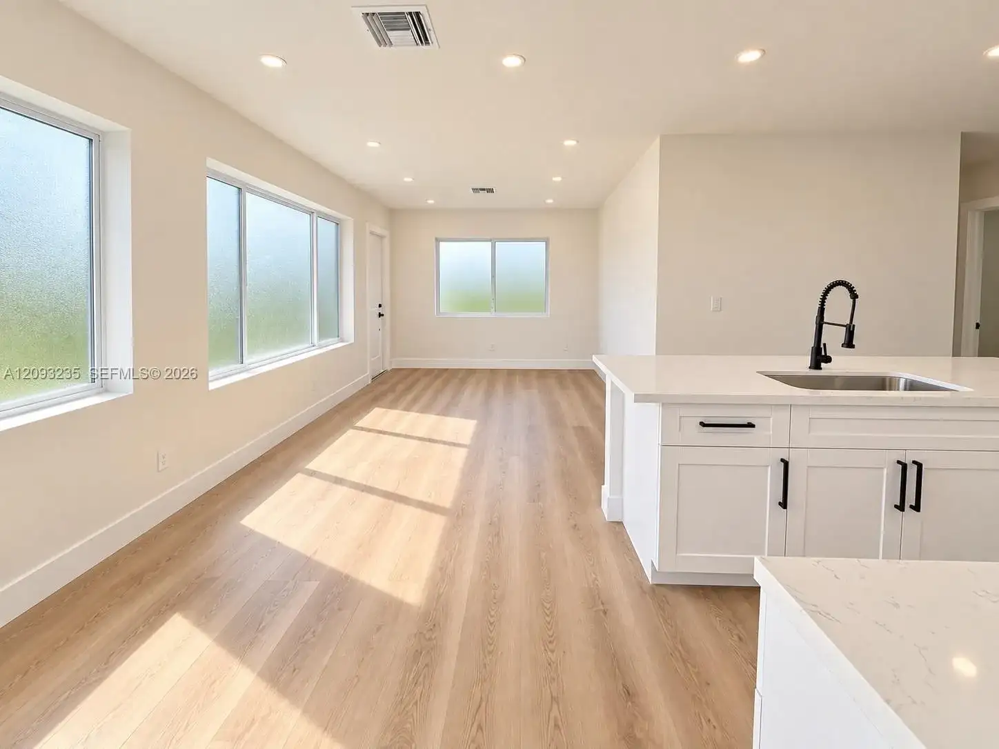 1711 NW 26th Ave, Fort Lauderdale FL 33311 photo 2