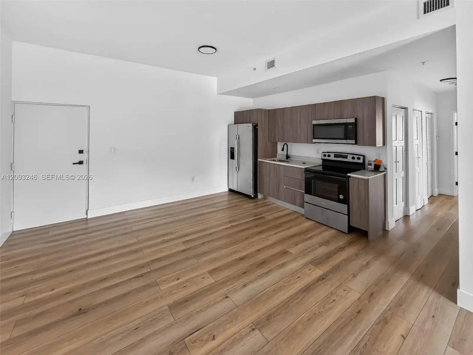 1534 NW 1st St # 201, Miami FL 33125
