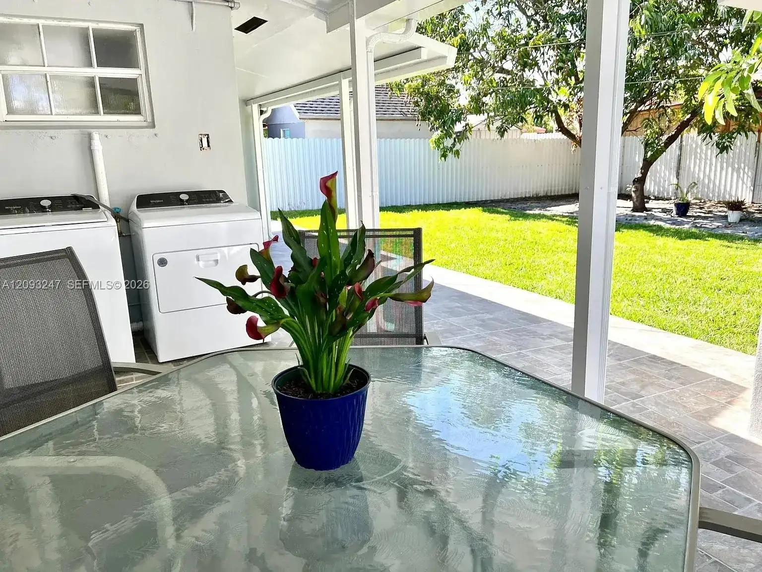 1175 W 33rd Pl, Hialeah FL 33012 photo 2