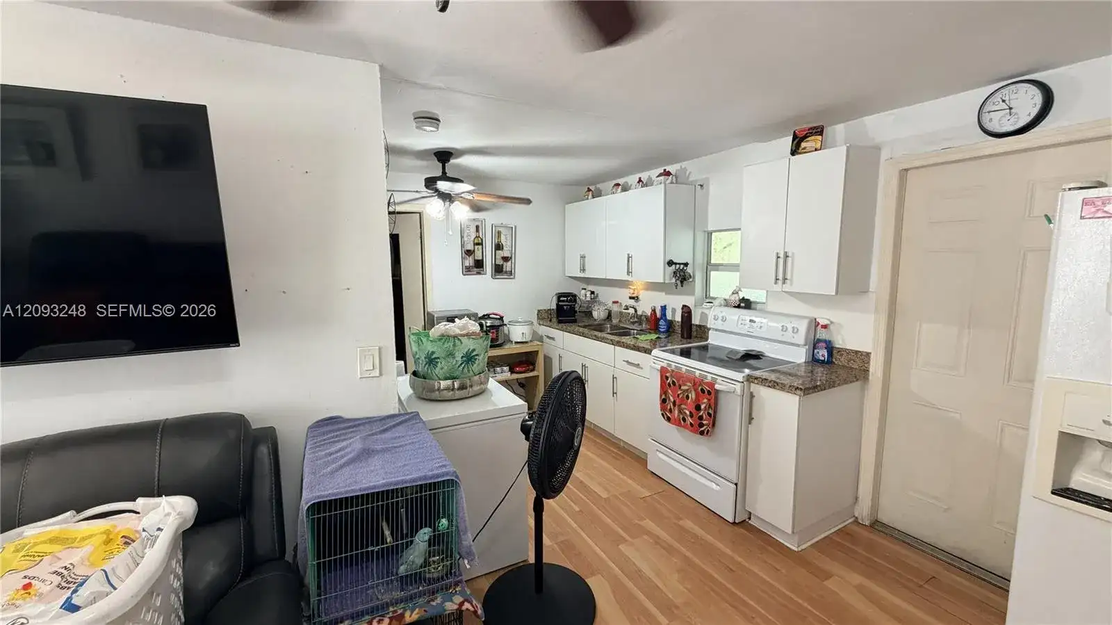 236 E 14th St, Hialeah FL 33010 photo 3