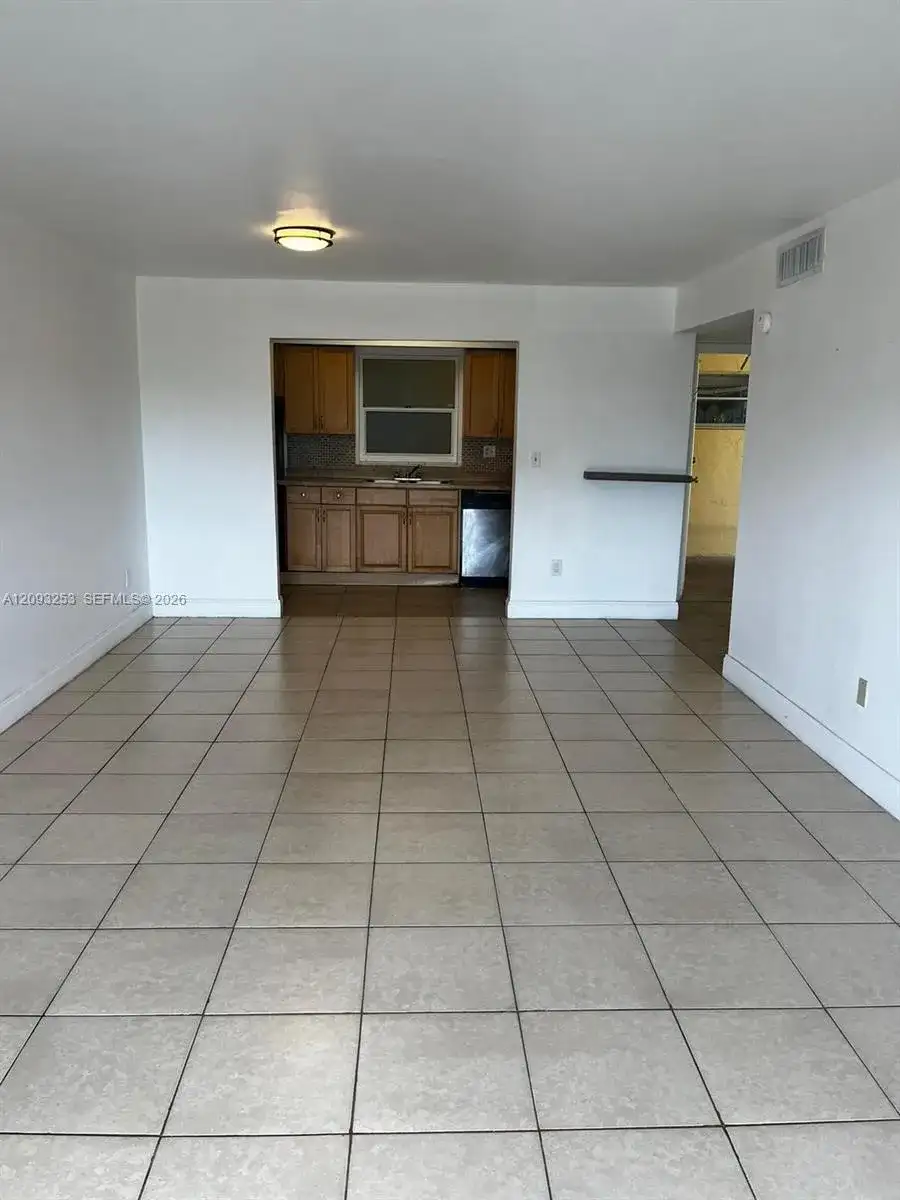 7410 SW 82nd St # K410, Miami FL 33143 photo 5