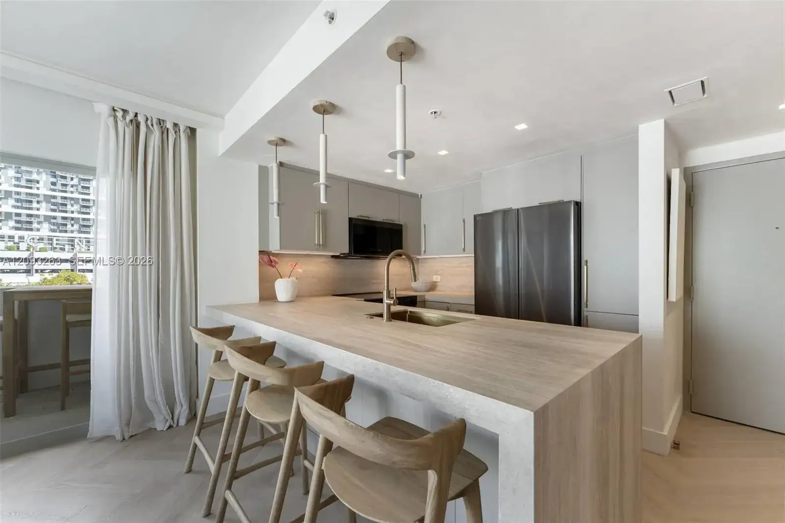 2740 SW 28th Terrace # 602, Miami FL 33133 photo 4