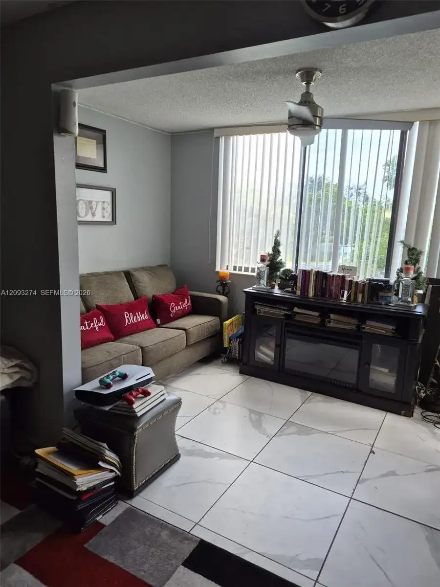 8010 Hampton Blvd # 301, North Lauderdale FL 33068 photo 4