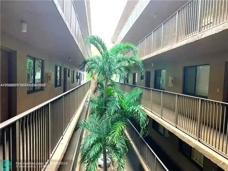 8020 Hampton Blvd # 309, North Lauderdale FL 33068 photo 3