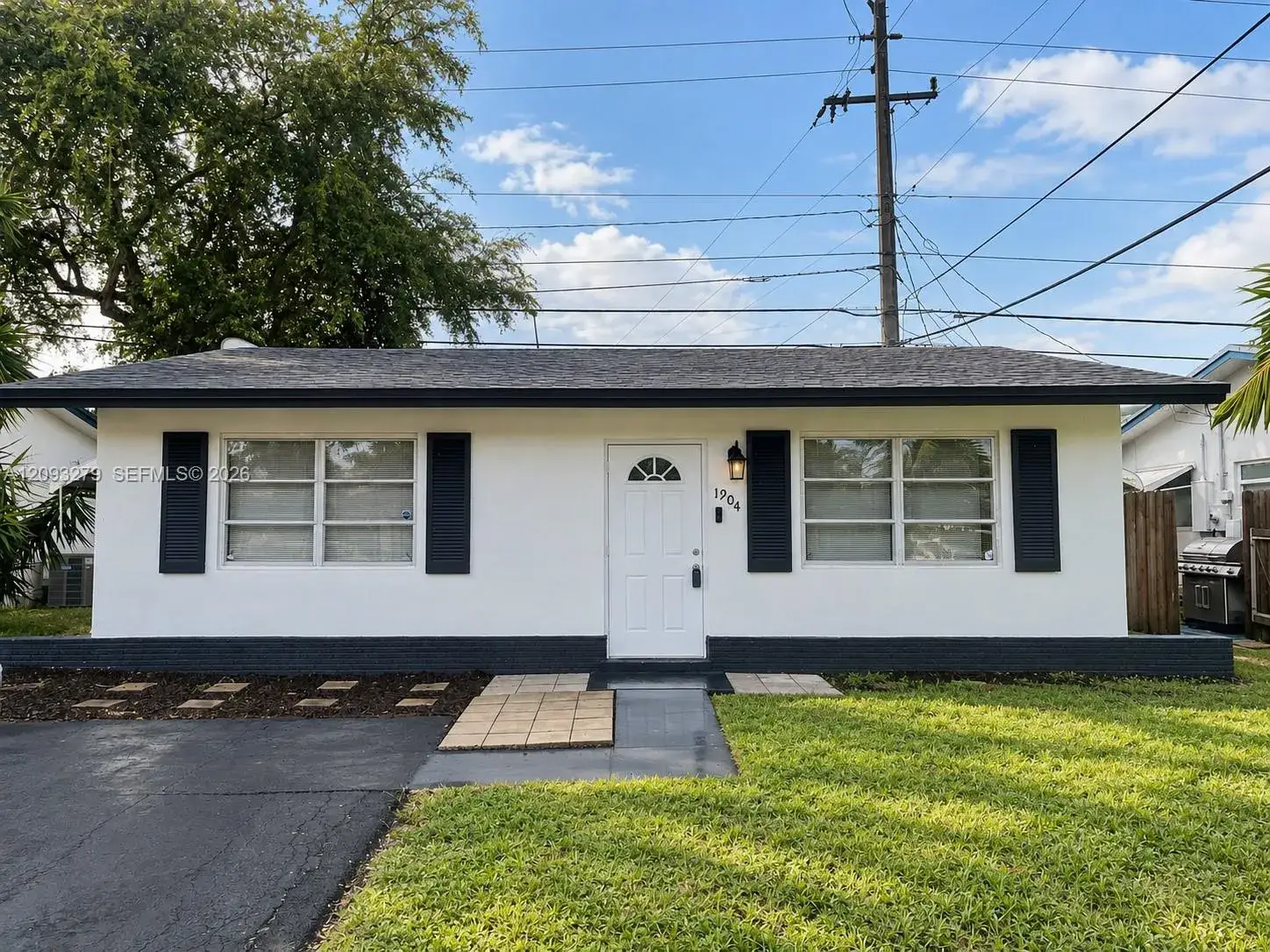1904 NW 45th Ct # 1904, Tamarac FL 33309
