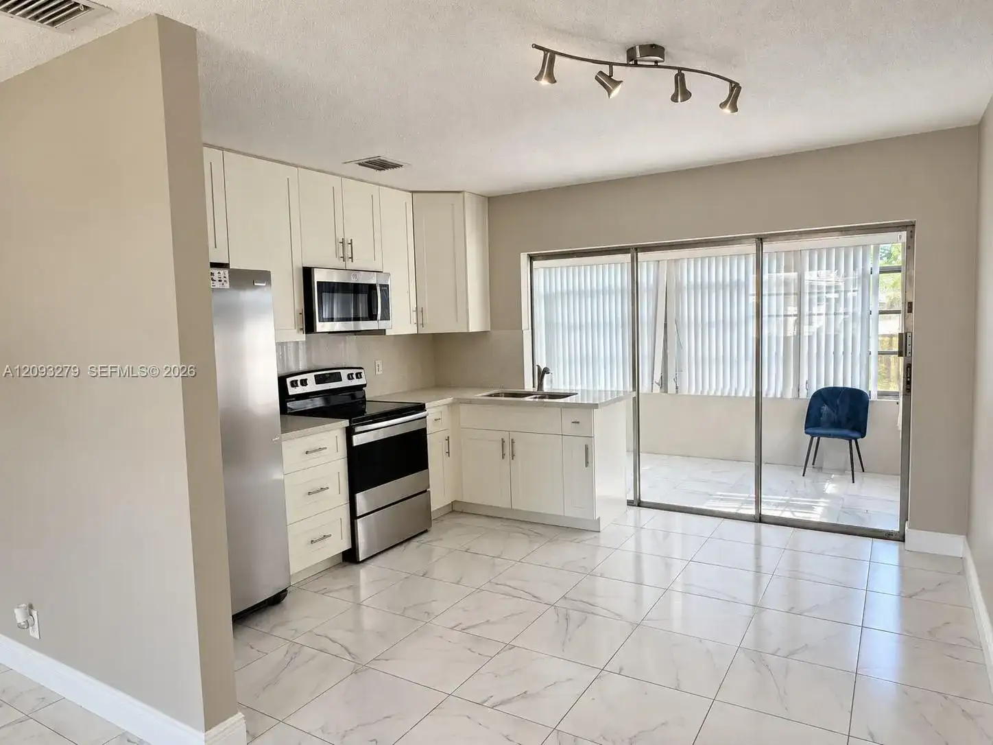 1904 NW 45th Ct # 1904, Tamarac FL 33309 photo 4