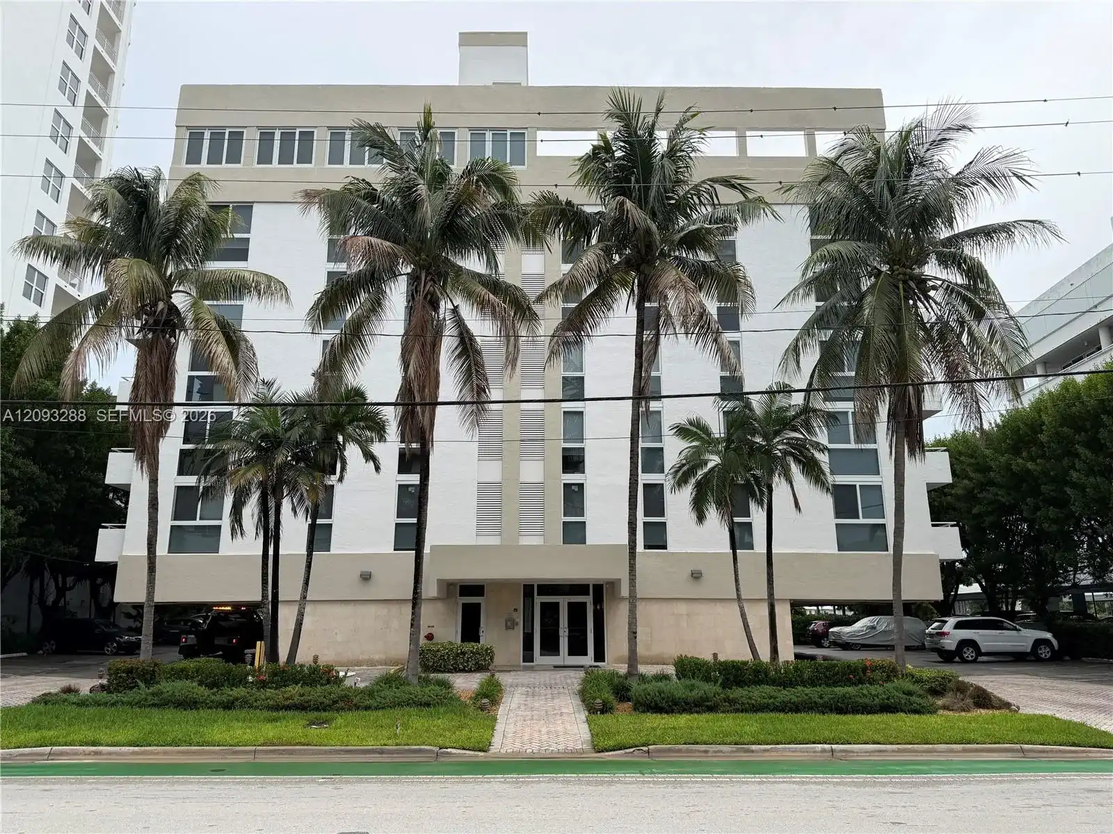 9721 E Bay Harbor Dr # 5A, Bay Harbor Islands FL 33154