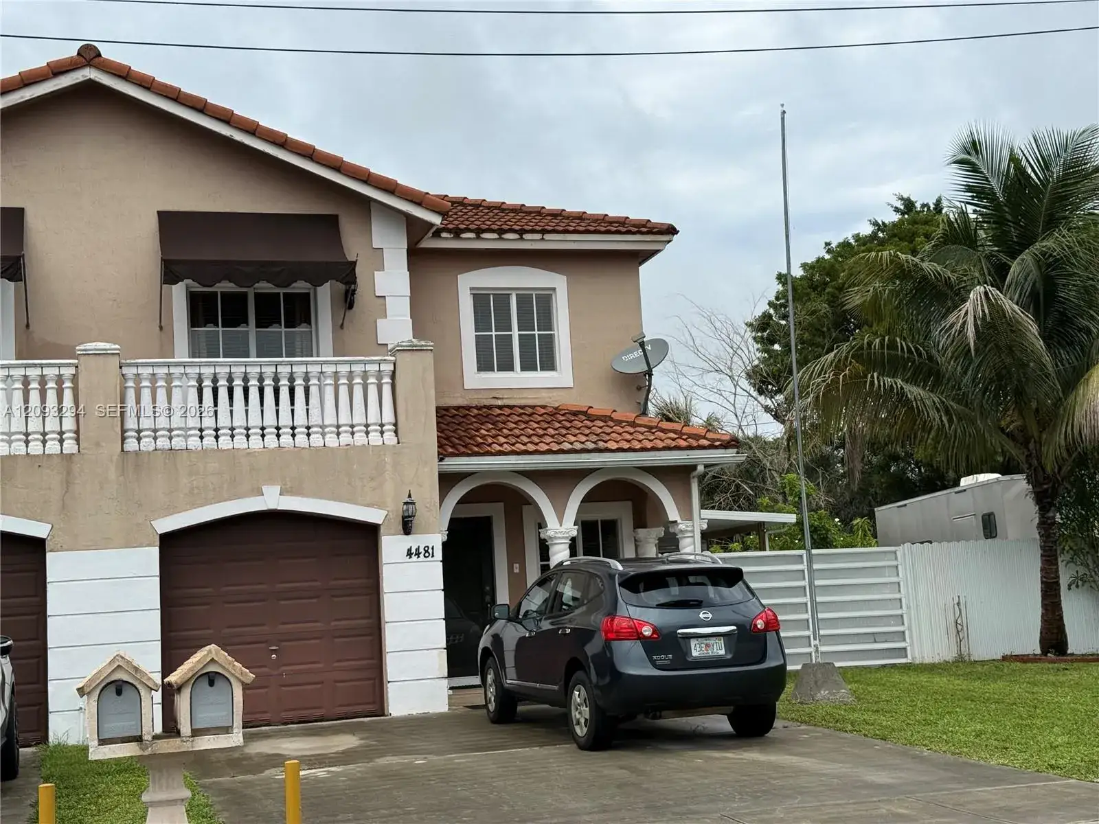 4481 NW 163rd St, Miami Gardens FL 33054