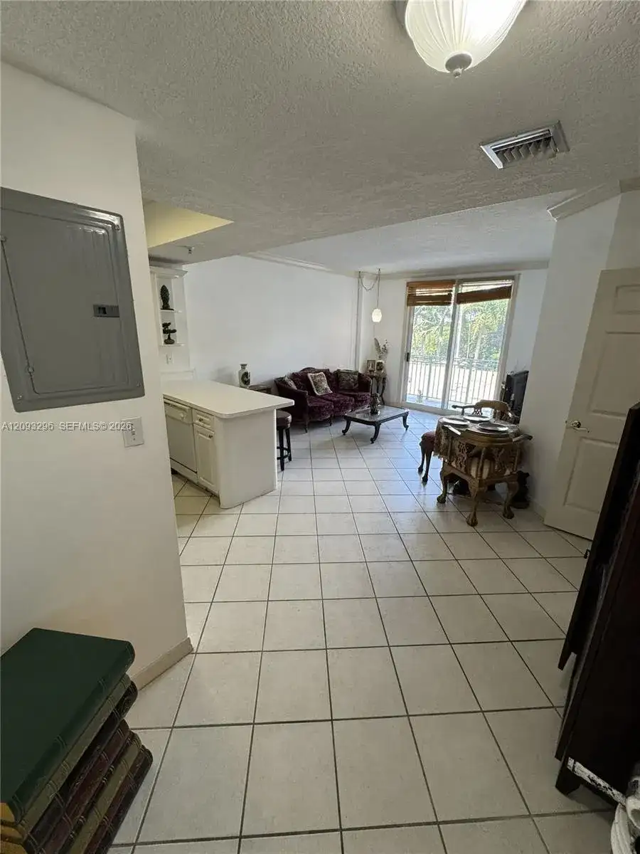 3500 Coral Way # 412, Miami FL 33145 photo 3