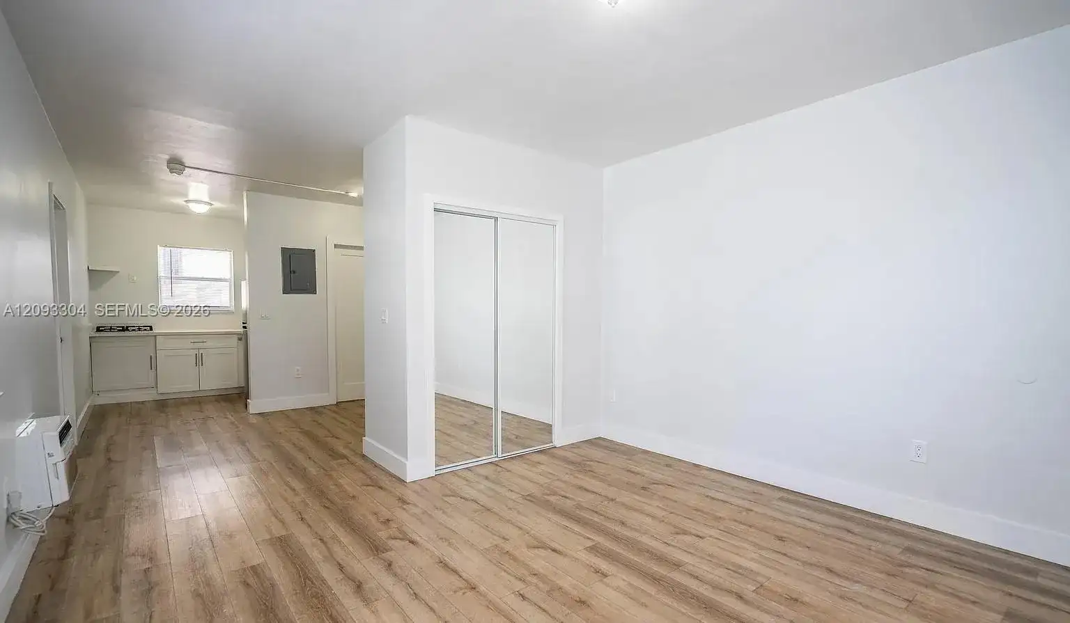 235 79th St # 4, Miami Beach FL 33141 photo 2