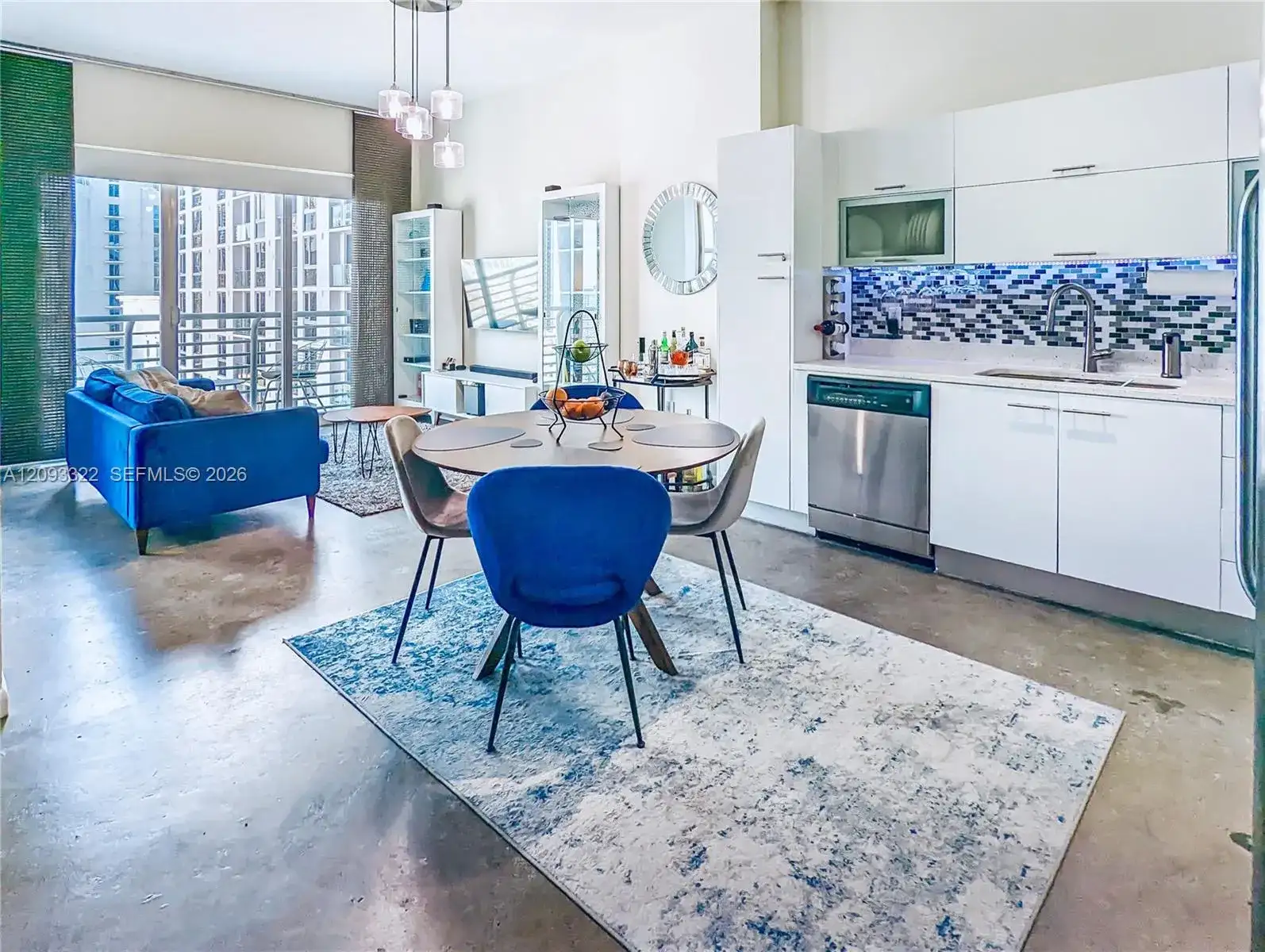 133 NE 2nd Ave # 2607, Miami FL 33132 photo 3