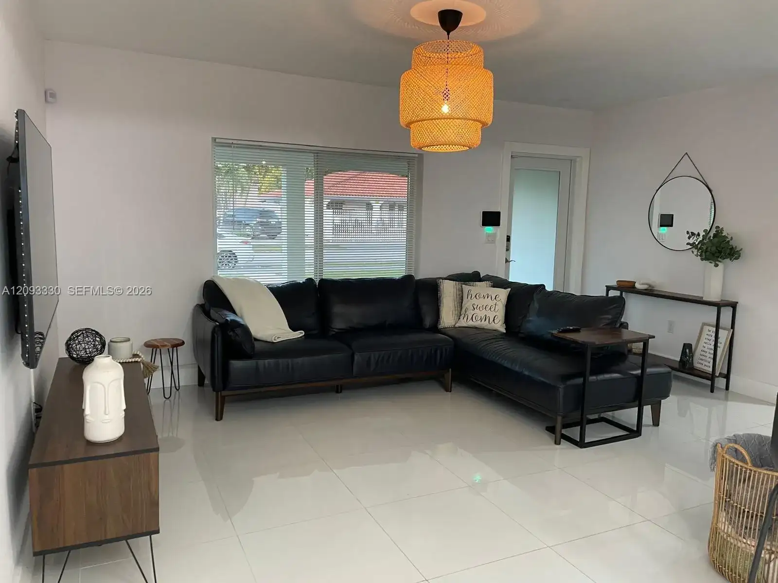 3330 NW 18th St, Miami FL 33125 photo 3