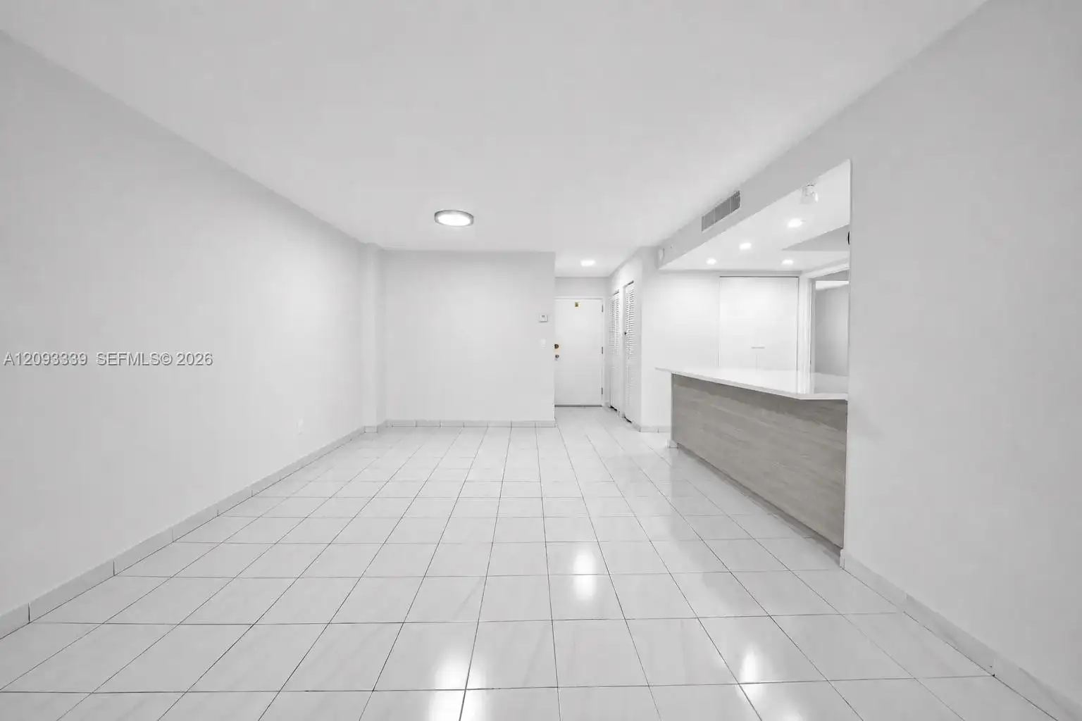 2049 S Ocean Dr, Hallandale Beach FL 33009 photo 2