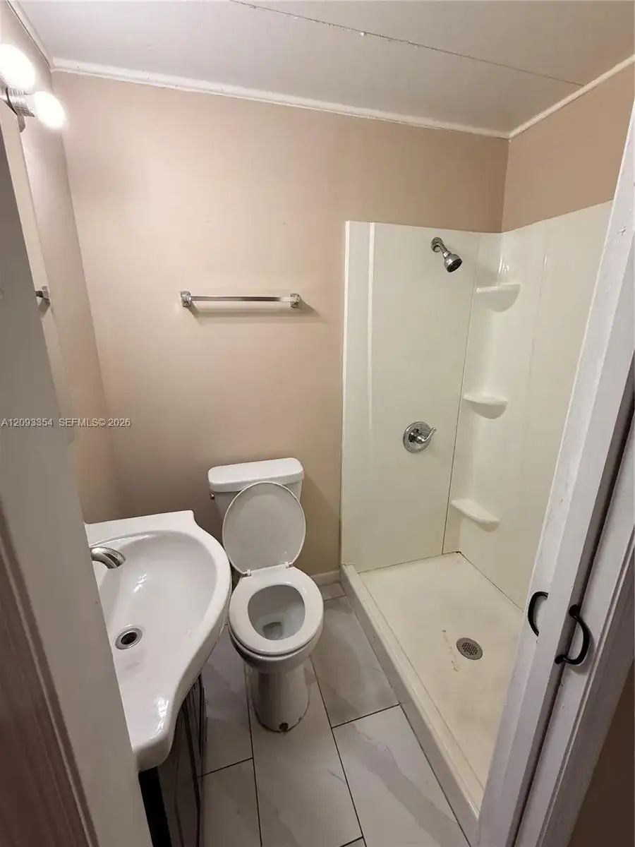 12401 W Okeechobee Rd # 133, Hialeah Gardens FL 33018 photo 3