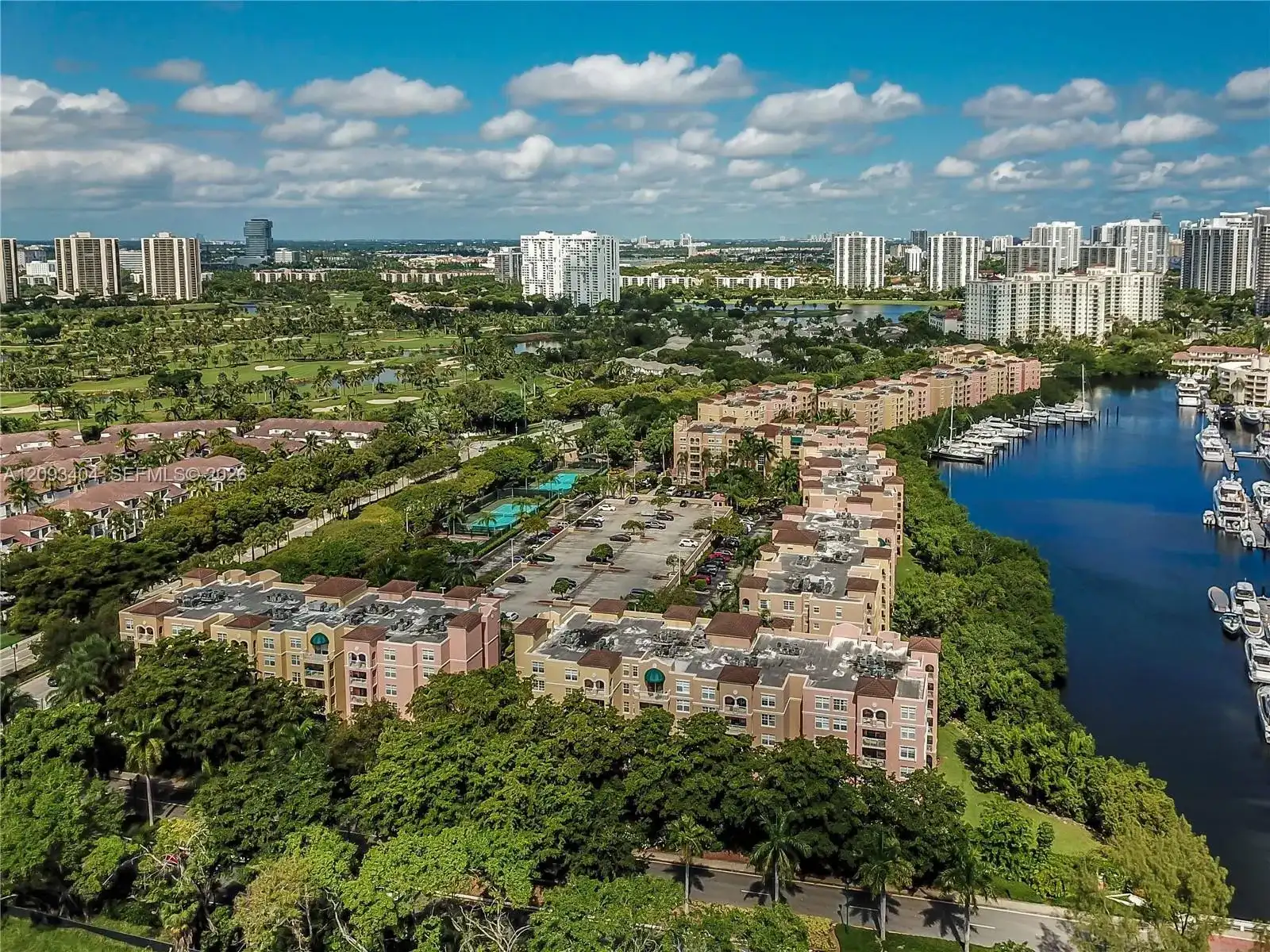 19555 E Country Club Dr # 8202, Aventura FL 33180