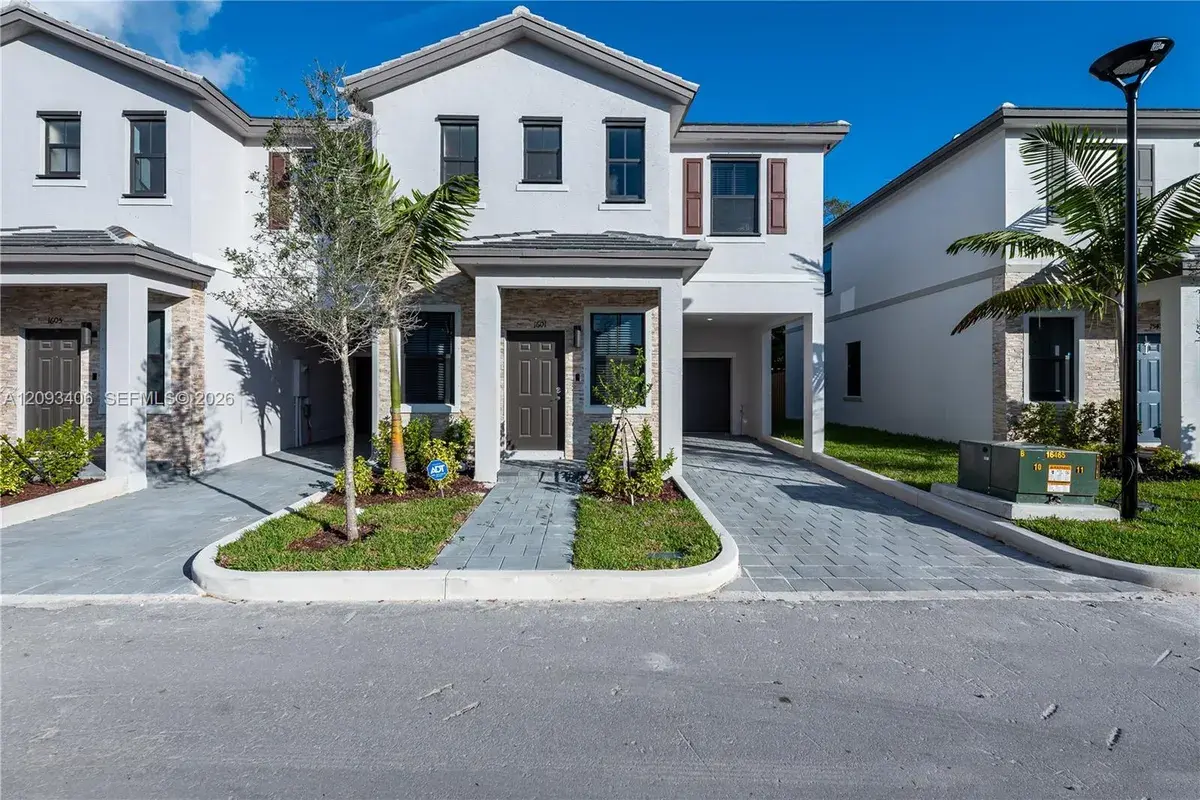 1601 SW 28th St, Fort Lauderdale FL 33315