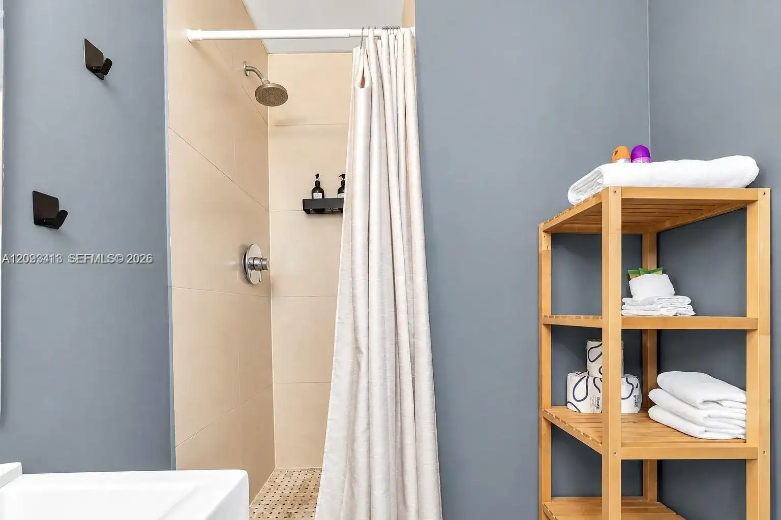 500 14th St # 101, Miami Beach FL 33139 photo 3